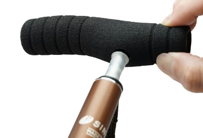 手の力が弱くても握りやすいグリップ